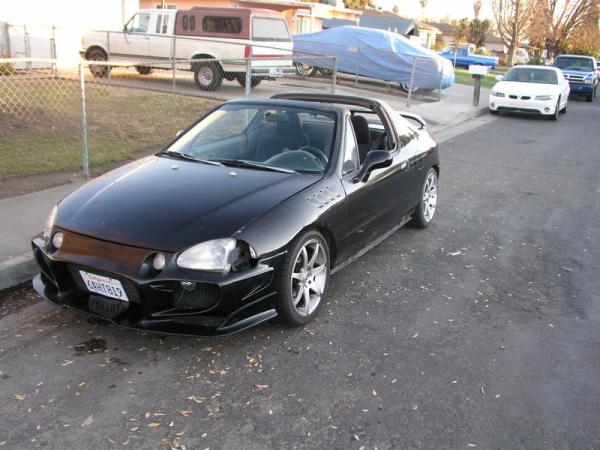 D15 non v-tec auto. looked nice and was a great little DD. nothing fancy fast or special but handled great and looked pretty good. cant complain one of the better cars ive owned.